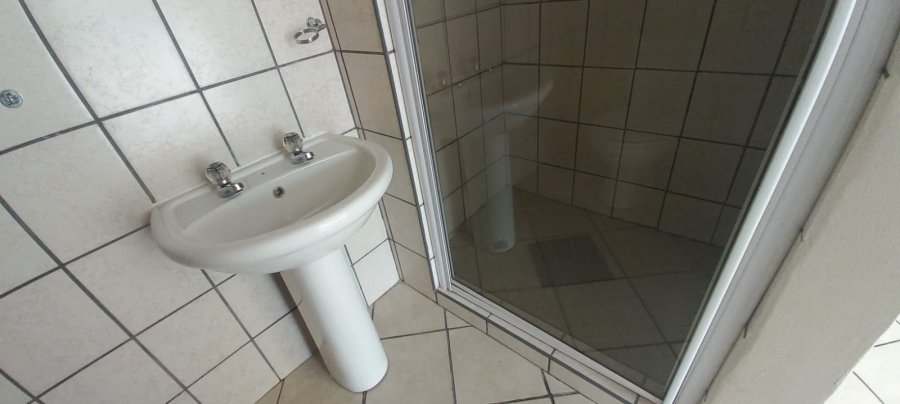 To Let 2 Bedroom Property for Rent in Morelig Free State